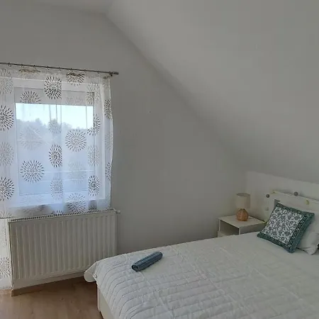 Aqua Apartmanhaz *