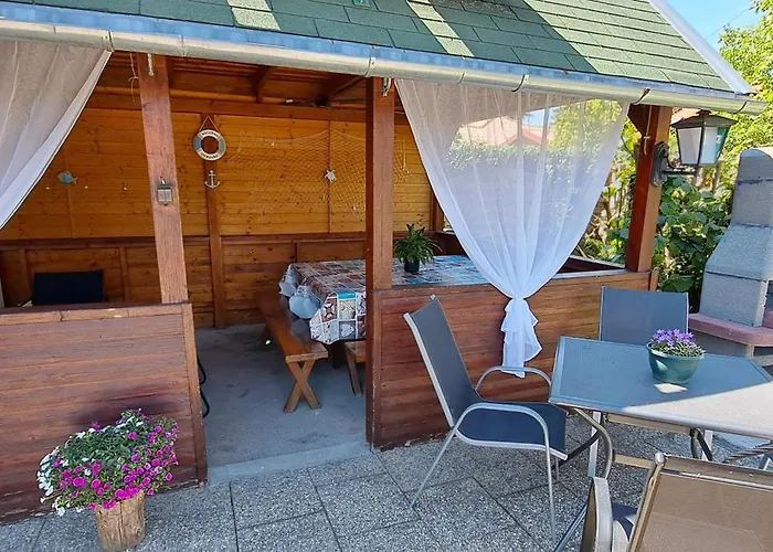 Aqua Apartmanhaz Apartment